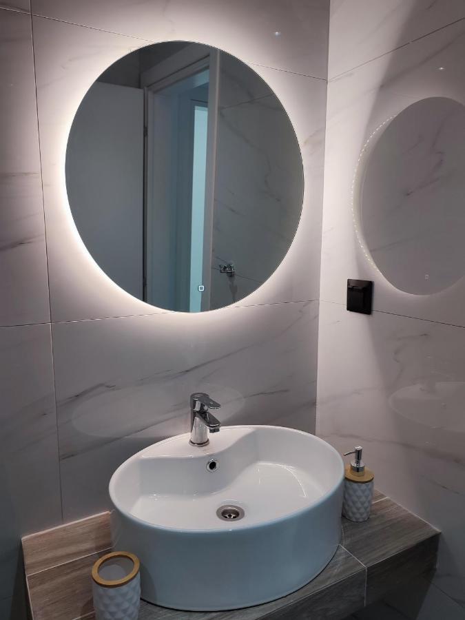 Alexander Luxury Apartments & Studios ميتامورفوسي المظهر الخارجي الصورة